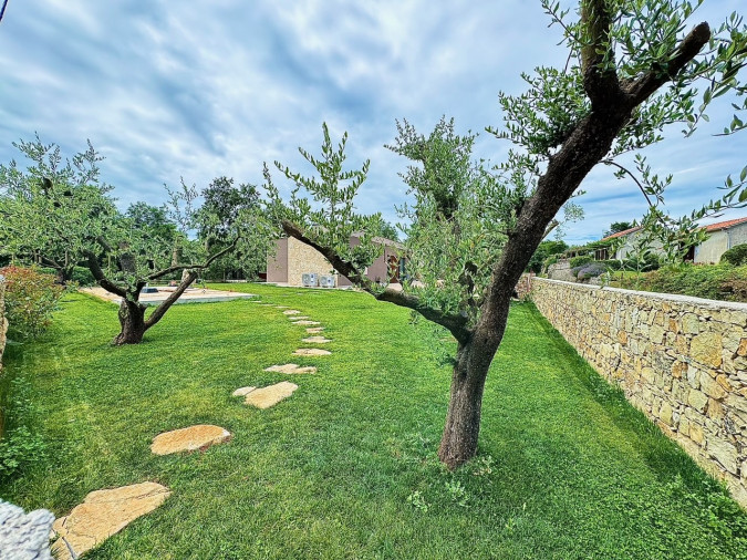 Villa Veros sa slanim bazenom, Labin, Istra Labin